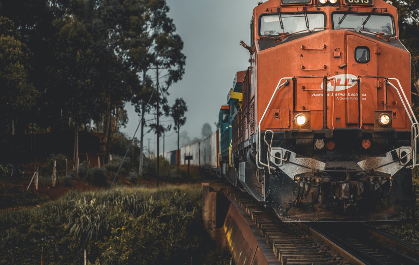 Road & Rail Freight Services